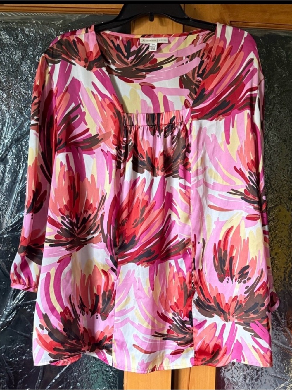 JM Collection Floral Pink Scoop-Neck Women’s Blouse